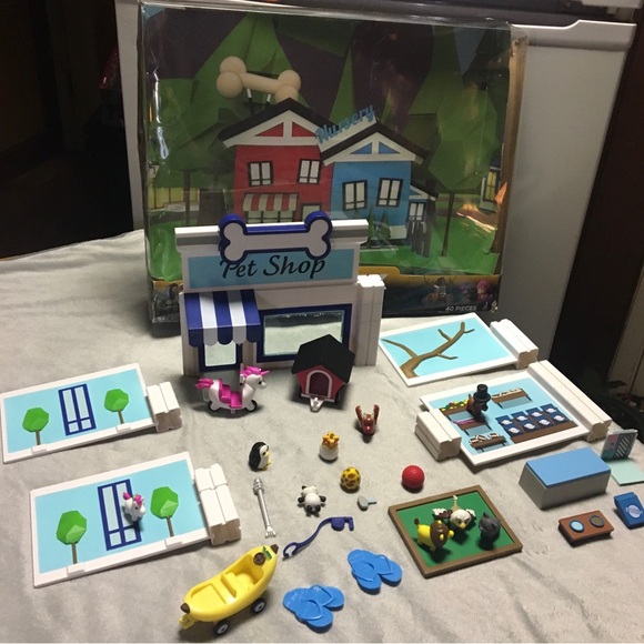 Roblox Celebrity Collection - Adopt Me: Pet Store Deluxe Playset - Picture 5 of 6